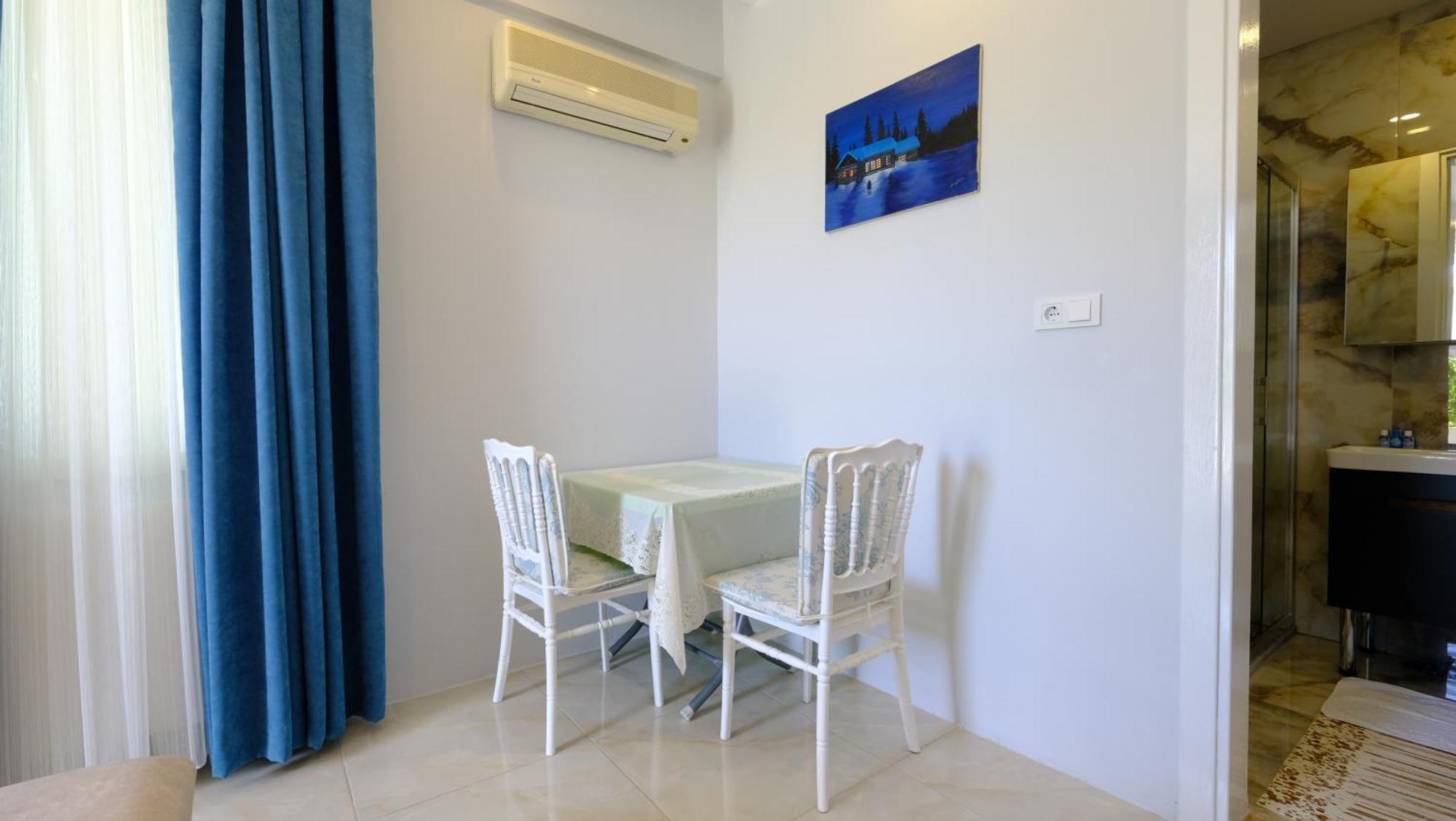 The Cotton House פמוקלה
